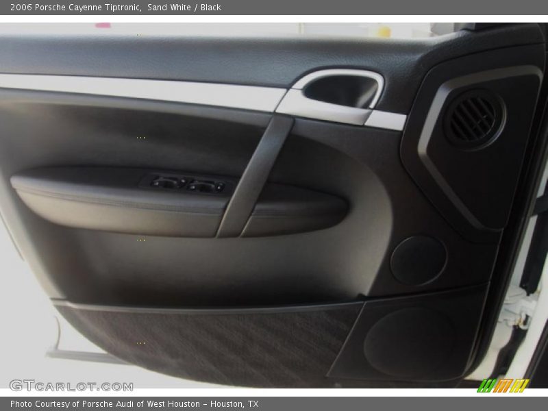 Sand White / Black 2006 Porsche Cayenne Tiptronic