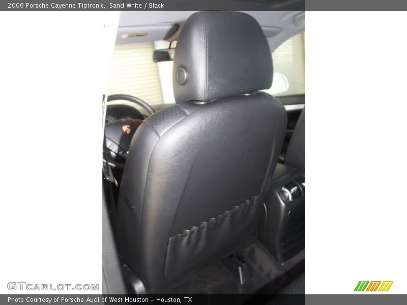 Sand White / Black 2006 Porsche Cayenne Tiptronic