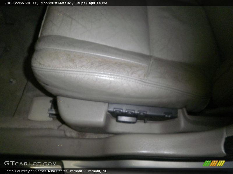 Moondust Metallic / Taupe/Light Taupe 2000 Volvo S80 T6
