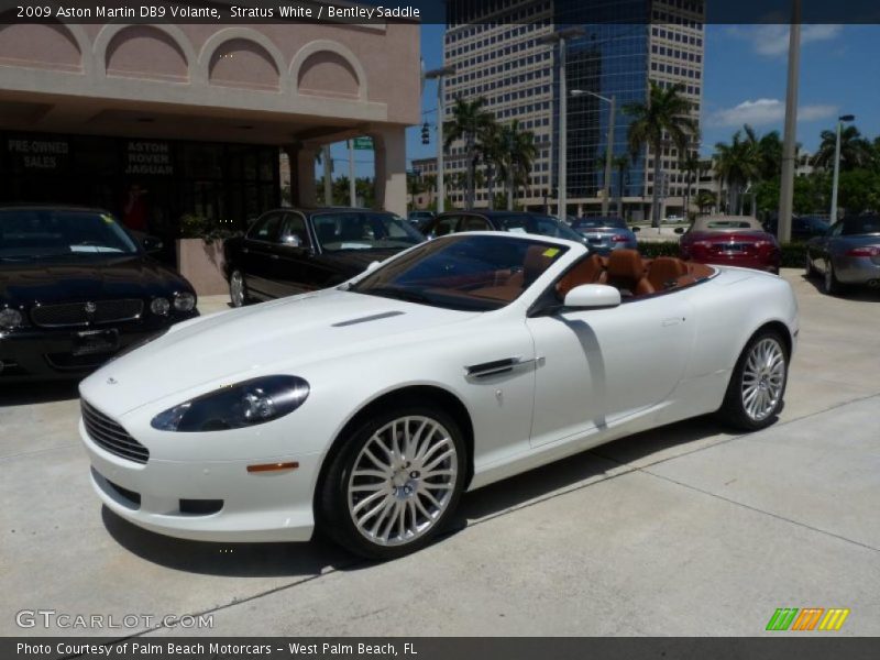 Stratus White / Bentley Saddle 2009 Aston Martin DB9 Volante