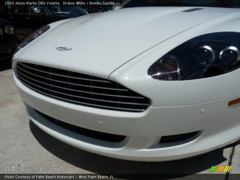 Stratus White / Bentley Saddle 2009 Aston Martin DB9 Volante