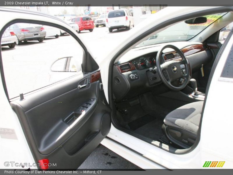 White / Gray 2009 Chevrolet Impala LT