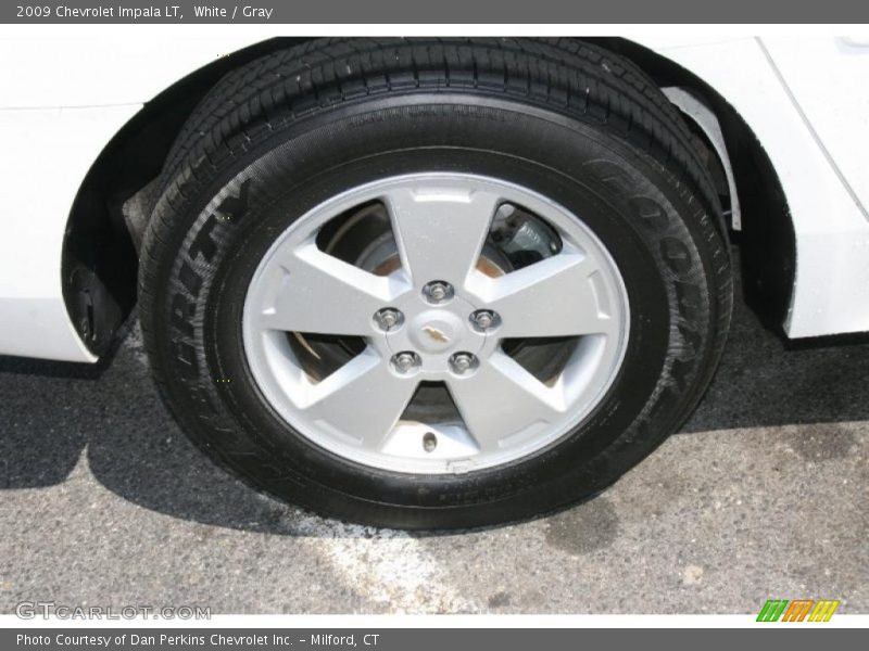 White / Gray 2009 Chevrolet Impala LT