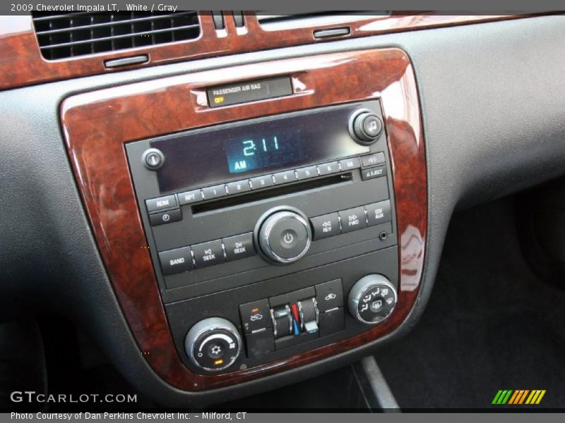 White / Gray 2009 Chevrolet Impala LT