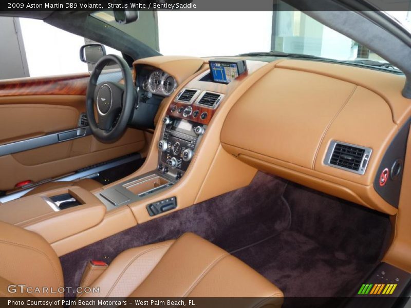 Stratus White / Bentley Saddle 2009 Aston Martin DB9 Volante