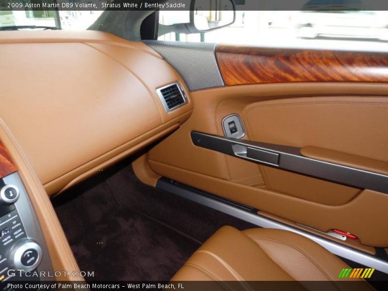 Stratus White / Bentley Saddle 2009 Aston Martin DB9 Volante
