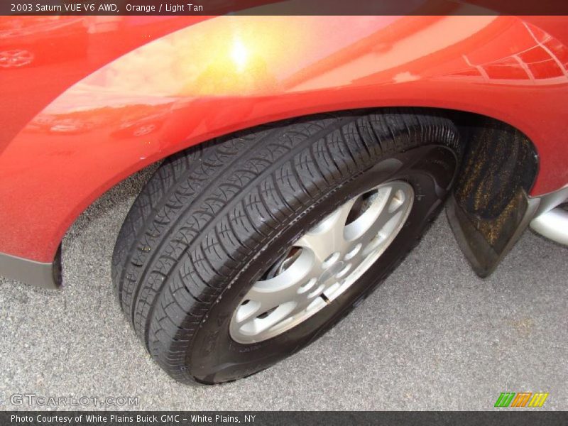 Orange / Light Tan 2003 Saturn VUE V6 AWD