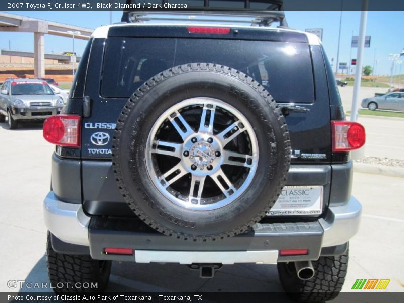 Black Diamond / Dark Charcoal 2007 Toyota FJ Cruiser 4WD