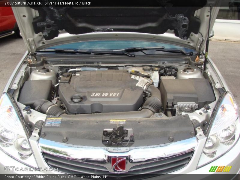 Silver Pearl Metallic / Black 2007 Saturn Aura XR