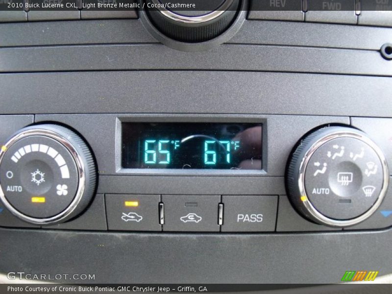 Light Bronze Metallic / Cocoa/Cashmere 2010 Buick Lucerne CXL