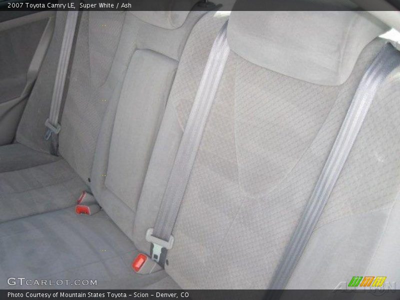 Super White / Ash 2007 Toyota Camry LE