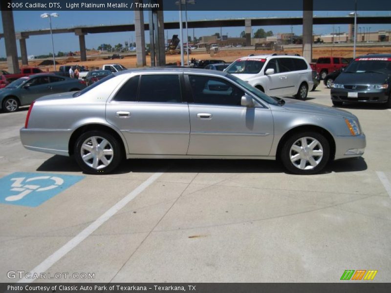 Light Platinum Metallic / Titanium 2006 Cadillac DTS