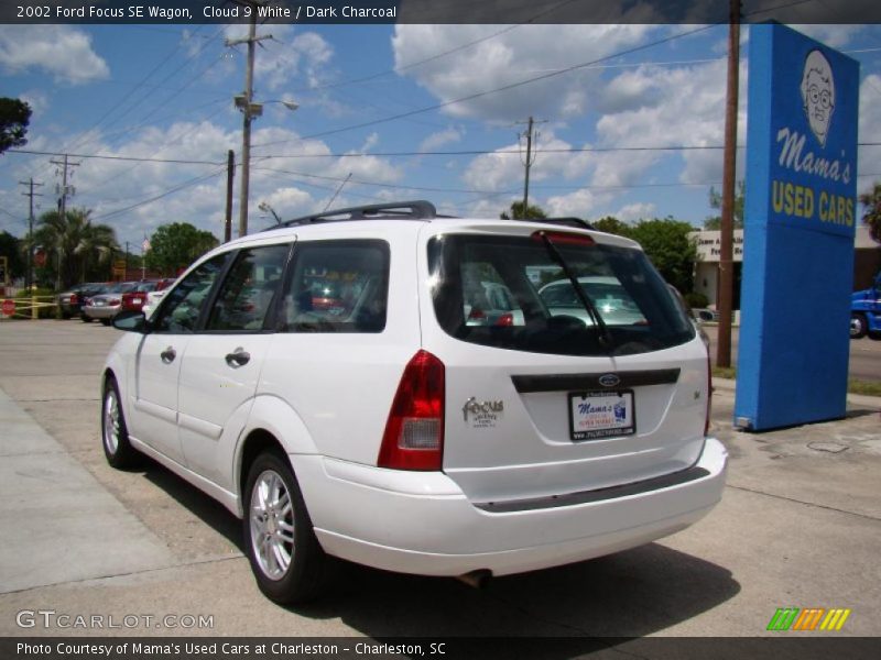 Cloud 9 White / Dark Charcoal 2002 Ford Focus SE Wagon