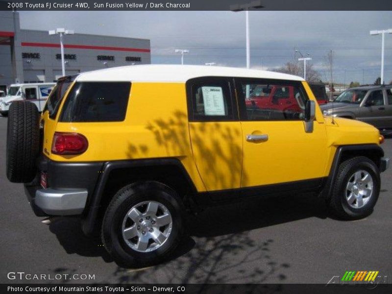 Sun Fusion Yellow / Dark Charcoal 2008 Toyota FJ Cruiser 4WD