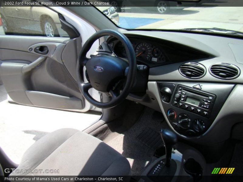 Cloud 9 White / Dark Charcoal 2002 Ford Focus SE Wagon