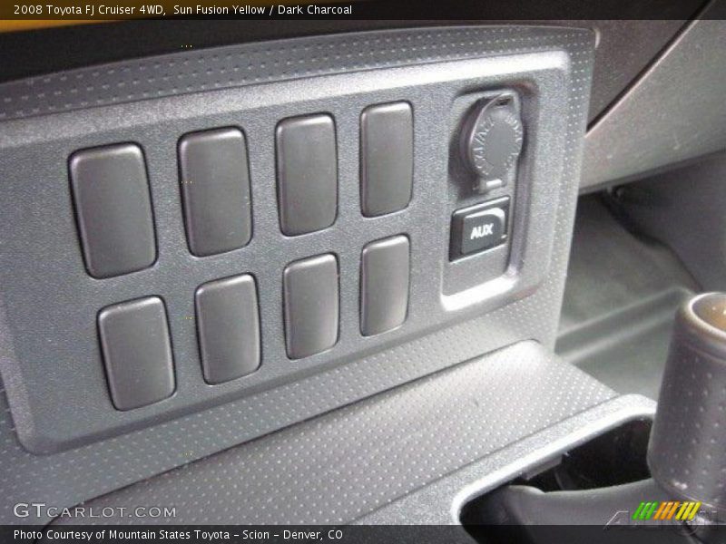 Sun Fusion Yellow / Dark Charcoal 2008 Toyota FJ Cruiser 4WD