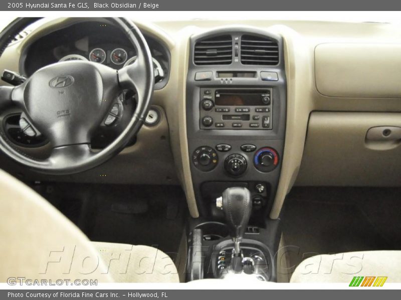 Black Obsidian / Beige 2005 Hyundai Santa Fe GLS