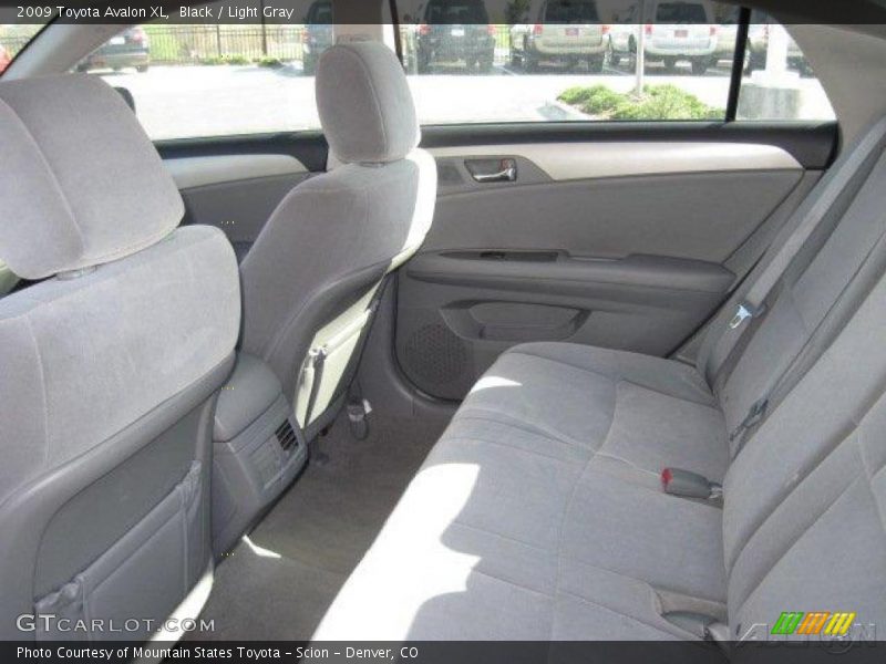 Black / Light Gray 2009 Toyota Avalon XL