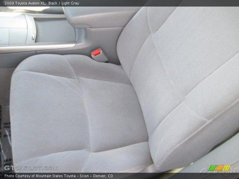 Black / Light Gray 2009 Toyota Avalon XL