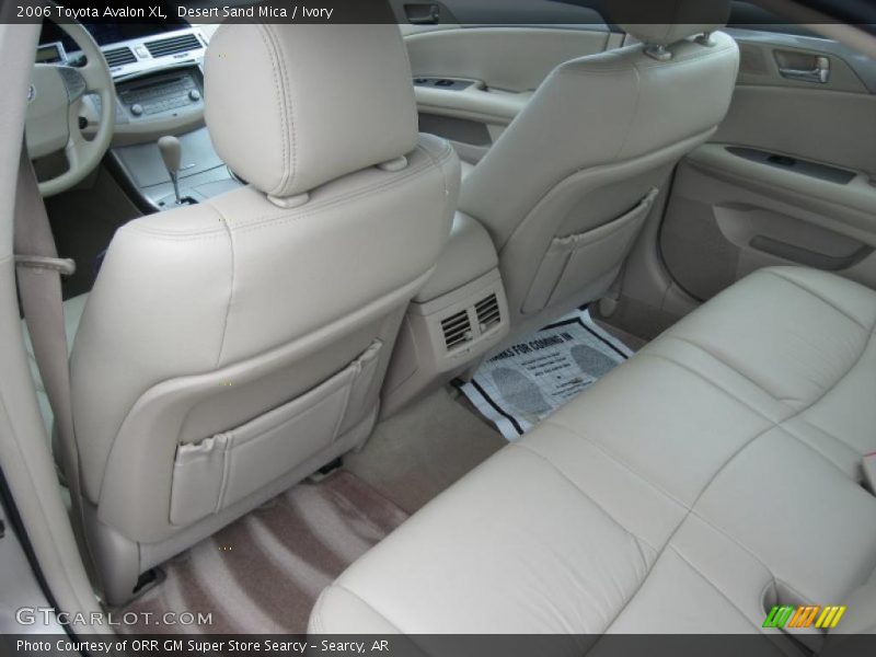 Desert Sand Mica / Ivory 2006 Toyota Avalon XL