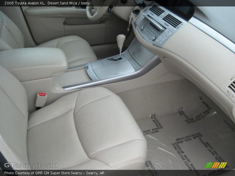 Desert Sand Mica / Ivory 2006 Toyota Avalon XL