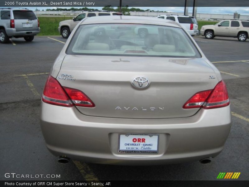 Desert Sand Mica / Ivory 2006 Toyota Avalon XL