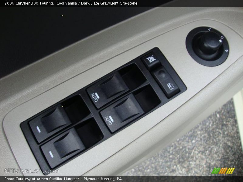 Cool Vanilla / Dark Slate Gray/Light Graystone 2006 Chrysler 300 Touring