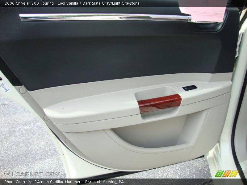 Cool Vanilla / Dark Slate Gray/Light Graystone 2006 Chrysler 300 Touring