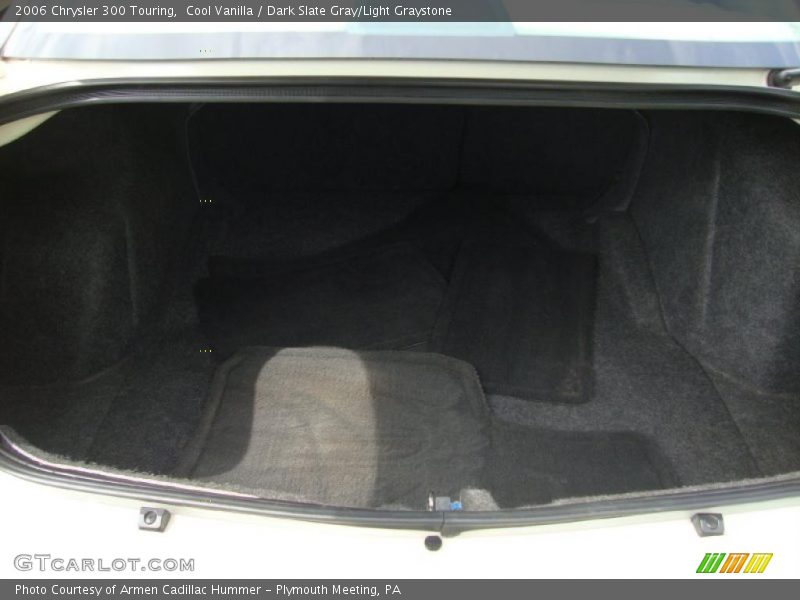 Cool Vanilla / Dark Slate Gray/Light Graystone 2006 Chrysler 300 Touring
