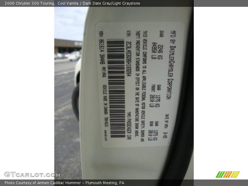 Cool Vanilla / Dark Slate Gray/Light Graystone 2006 Chrysler 300 Touring