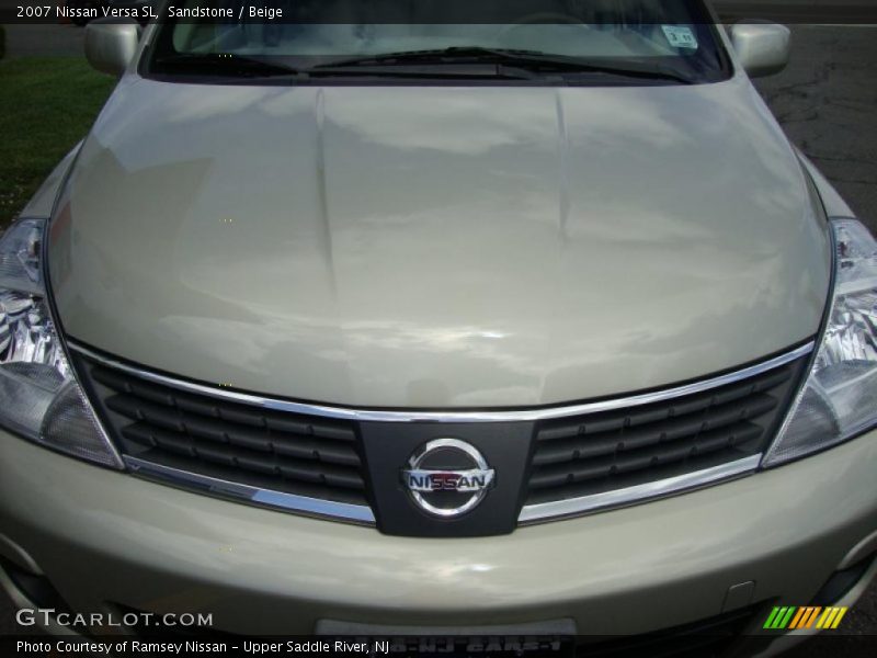 Sandstone / Beige 2007 Nissan Versa SL