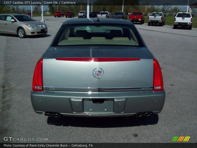 Green Silk / Cashmere 2007 Cadillac DTS Luxury