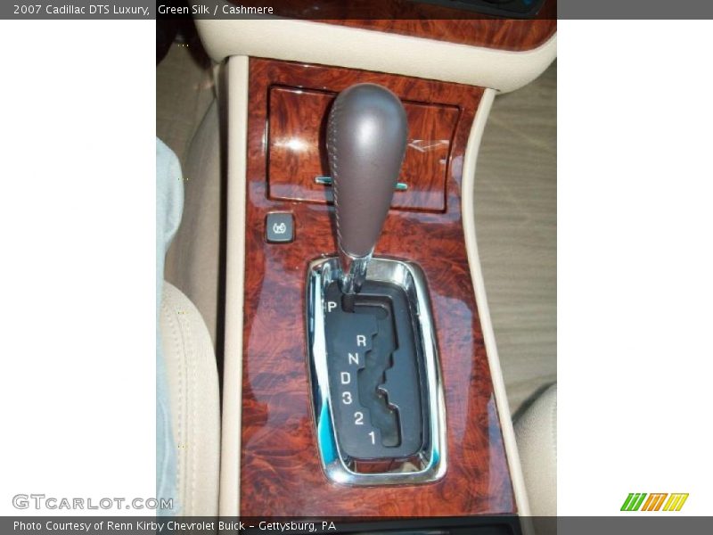 Green Silk / Cashmere 2007 Cadillac DTS Luxury