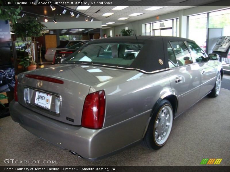 Bronzemist Metallic / Neutral Shale 2002 Cadillac DeVille Sedan