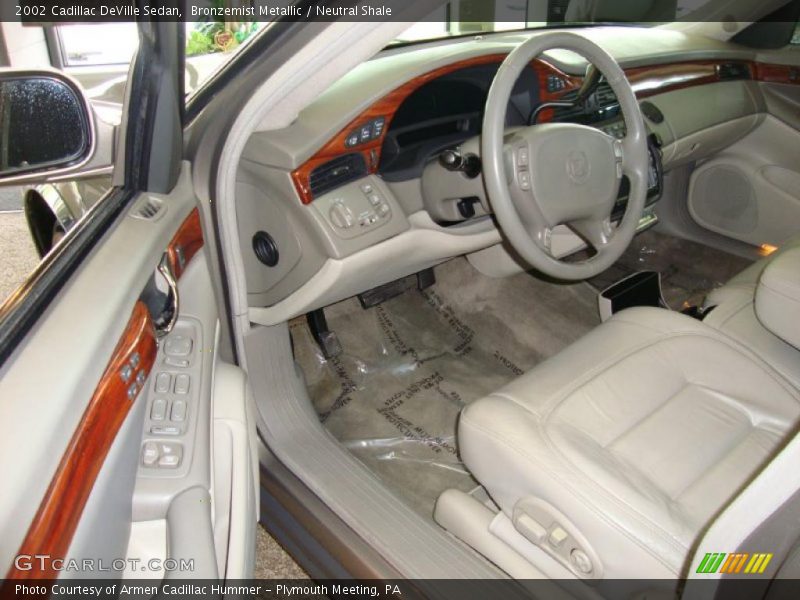 Bronzemist Metallic / Neutral Shale 2002 Cadillac DeVille Sedan