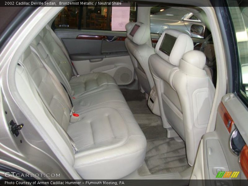 Bronzemist Metallic / Neutral Shale 2002 Cadillac DeVille Sedan