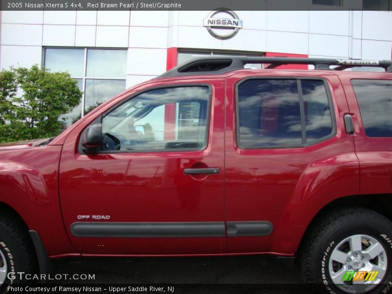 Red Brawn Pearl / Steel/Graphite 2005 Nissan Xterra S 4x4