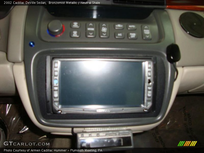Bronzemist Metallic / Neutral Shale 2002 Cadillac DeVille Sedan