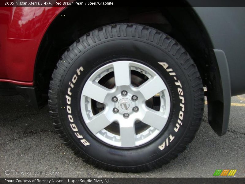 Red Brawn Pearl / Steel/Graphite 2005 Nissan Xterra S 4x4