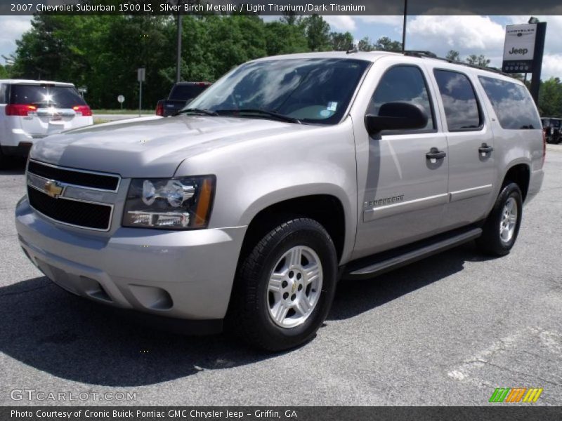 Silver Birch Metallic / Light Titanium/Dark Titanium 2007 Chevrolet Suburban 1500 LS