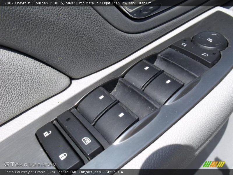 Silver Birch Metallic / Light Titanium/Dark Titanium 2007 Chevrolet Suburban 1500 LS