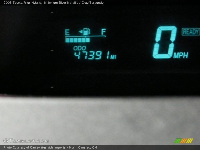 Millenium Silver Metallic / Gray/Burgundy 2005 Toyota Prius Hybrid