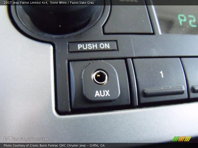 Stone White / Pastel Slate Gray 2007 Jeep Patriot Limited 4x4