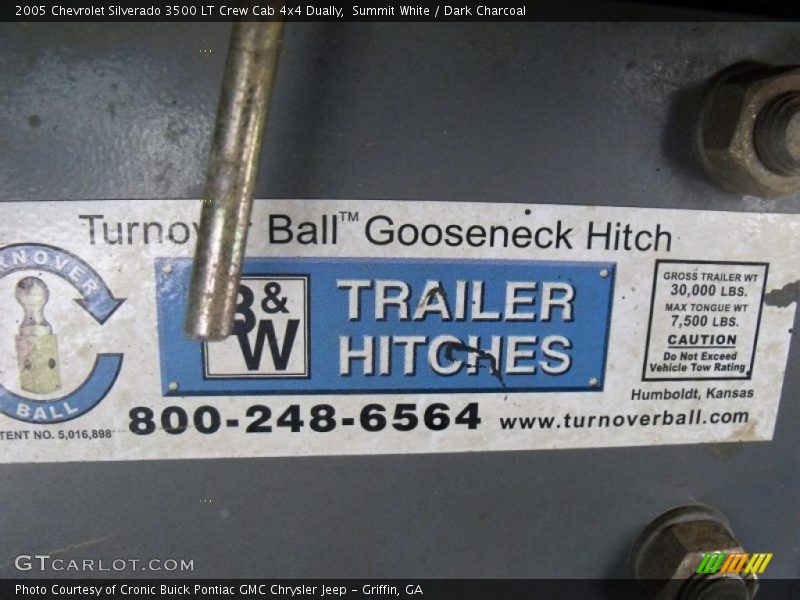 Summit White / Dark Charcoal 2005 Chevrolet Silverado 3500 LT Crew Cab 4x4 Dually