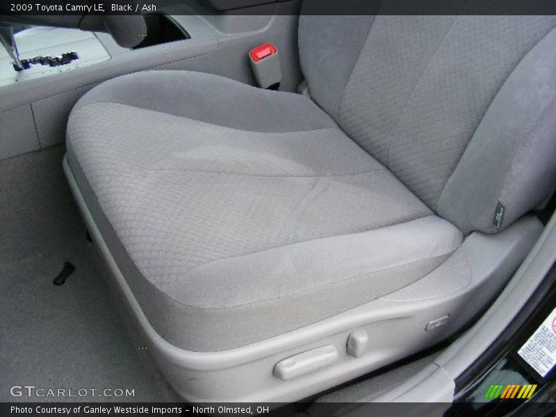 Black / Ash 2009 Toyota Camry LE