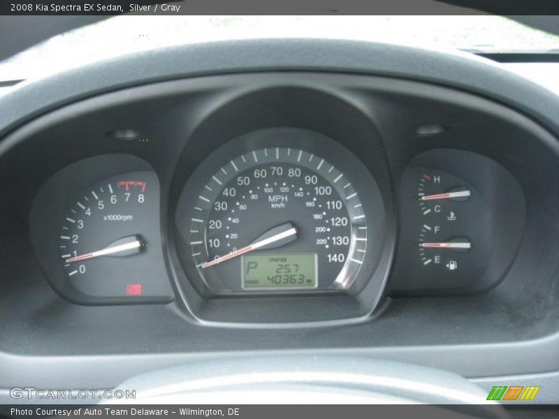 Silver / Gray 2008 Kia Spectra EX Sedan