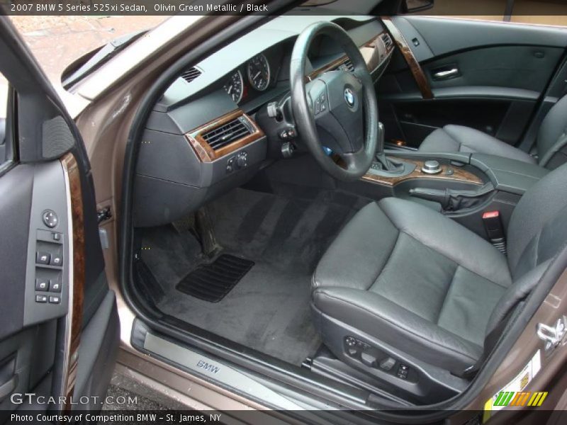 Olivin Green Metallic / Black 2007 BMW 5 Series 525xi Sedan