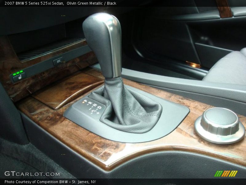 Olivin Green Metallic / Black 2007 BMW 5 Series 525xi Sedan