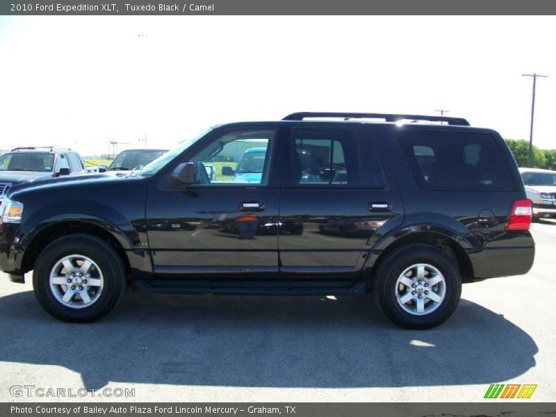 Tuxedo Black / Camel 2010 Ford Expedition XLT
