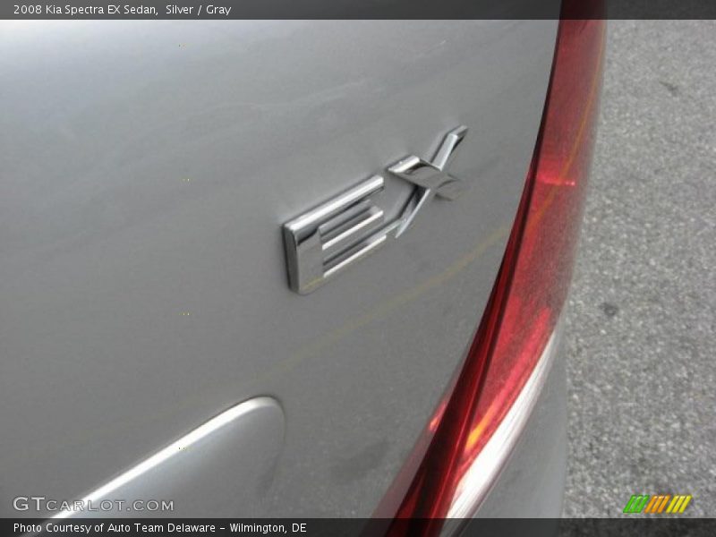 Silver / Gray 2008 Kia Spectra EX Sedan